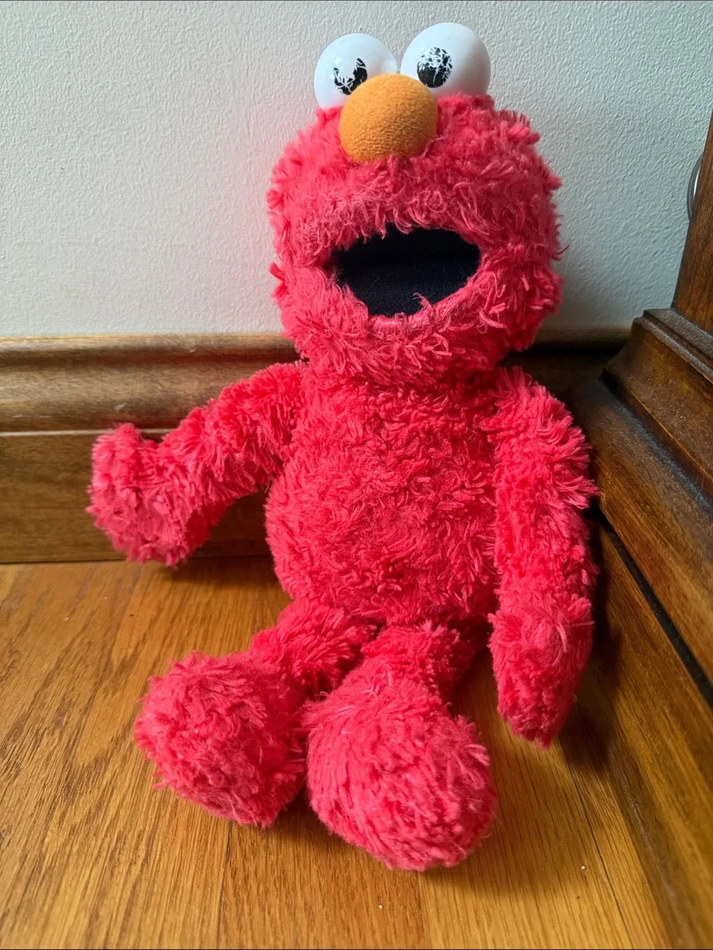 Elmo Sesame Street Gund Inc 2002 Vintage